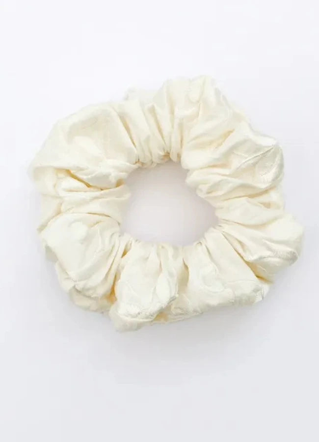 Silk Scrunchie – Ivory